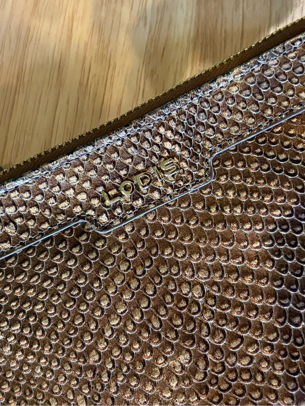 Lodis snakeskin embossed wristlet wallet bag - Picture 11 of 11